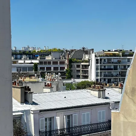 16e Passy Tour Eiffel