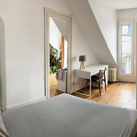 16e Passy Tour Eiffel